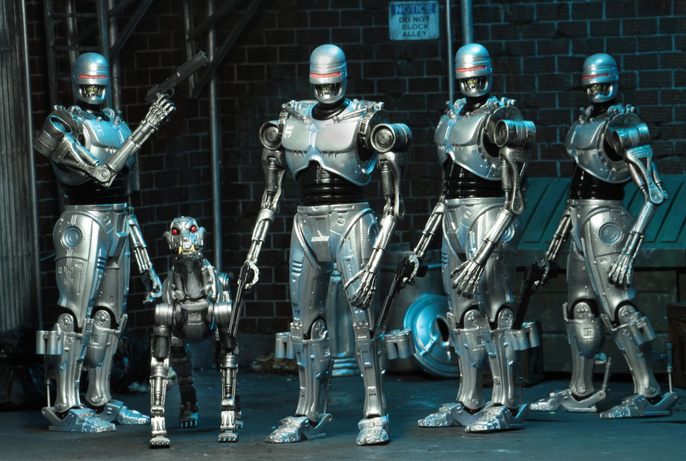NECA RoboCop vs The Terminator EndoCop and Terminator Dog 2-Pack-003.jpg